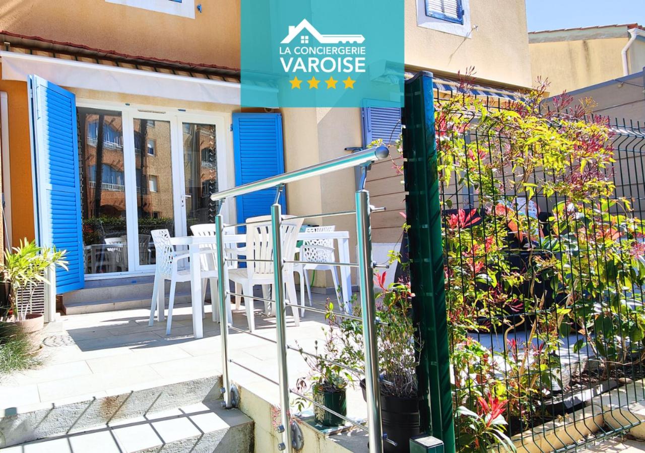 Mazet - à 300m de la plage / Terrasse / Wifi / La Conciergerie Varoise - B&B La Londe-les-Maures