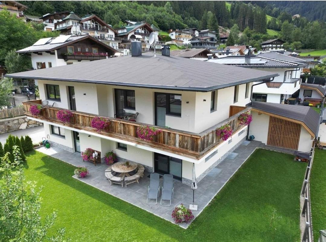 Ferienwohnung Eberl - B&B Schwendau