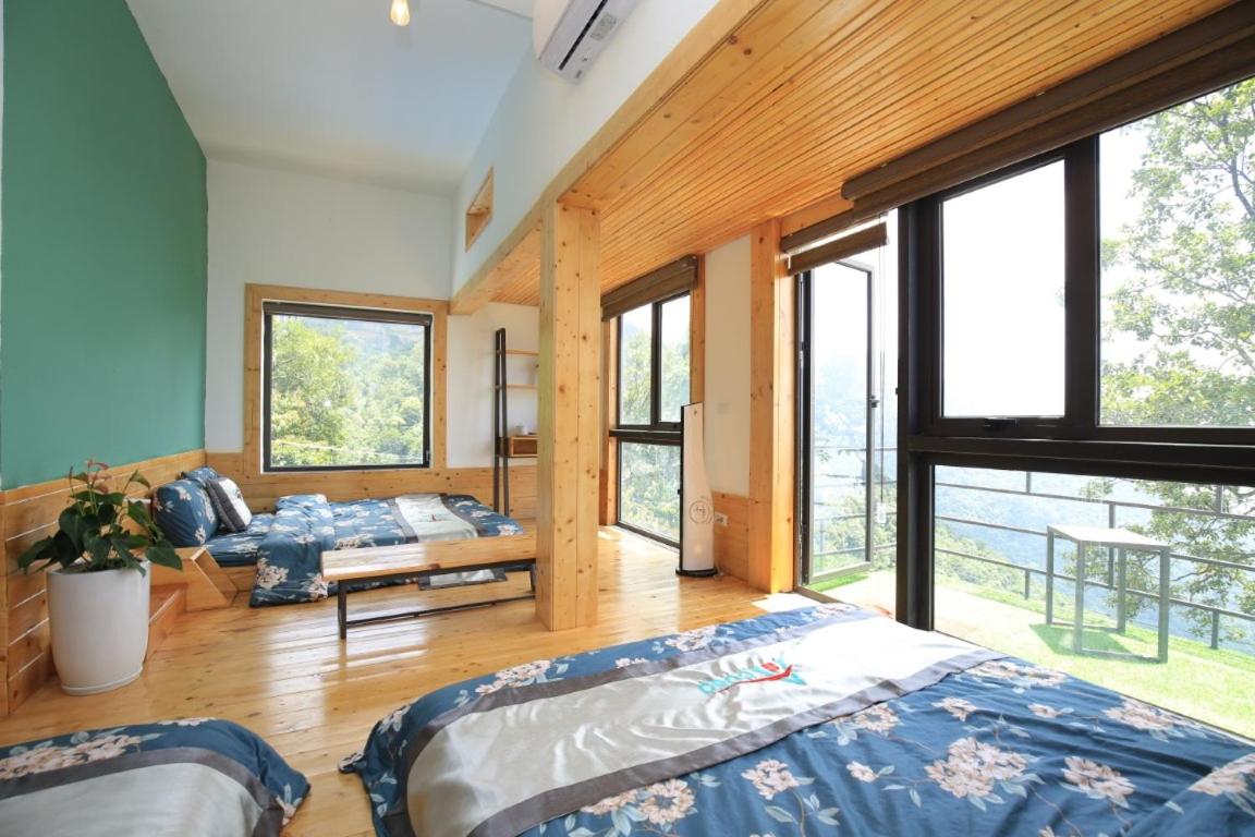 Chambre Triple – Vue sur Montagne