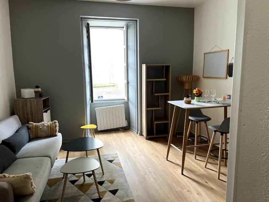 Appartement centre historique Monségur - Ferienwohnung Monségur