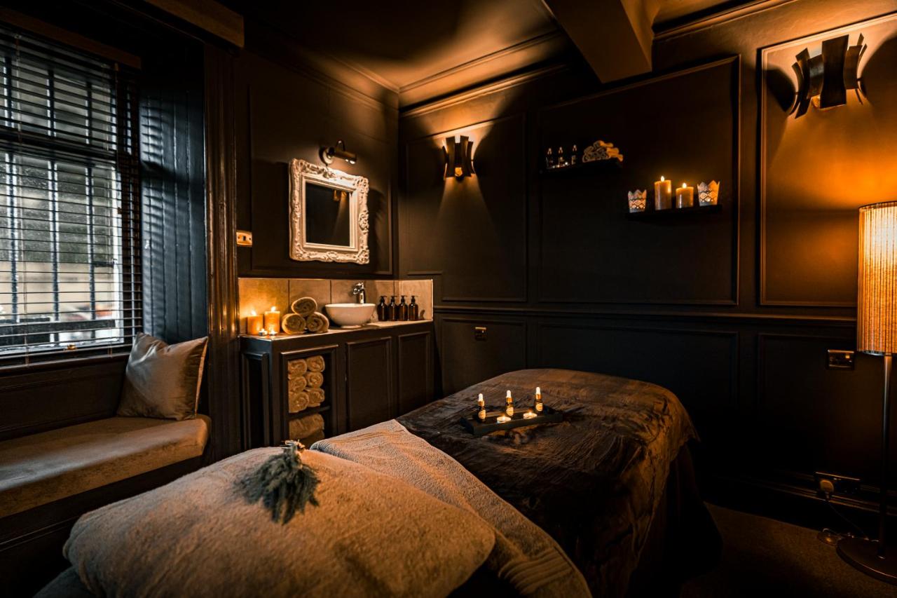 The Alamo Guest House - B&B Glasgow