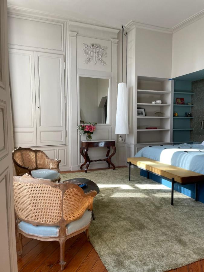 Deluxe Zimmer mit Kingsize-Bett