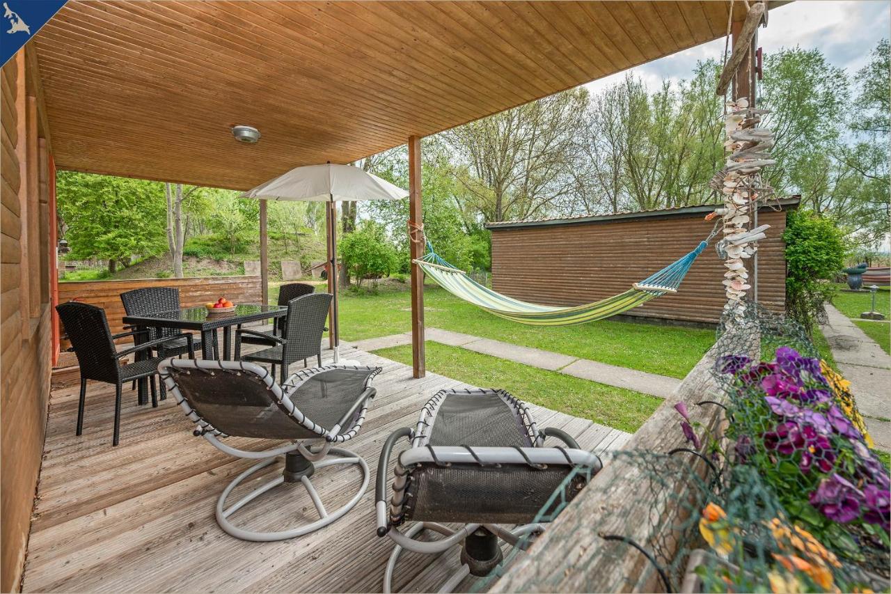 Ferienresort Möwenort Lütow Bungalow 1 - B&B Lütow