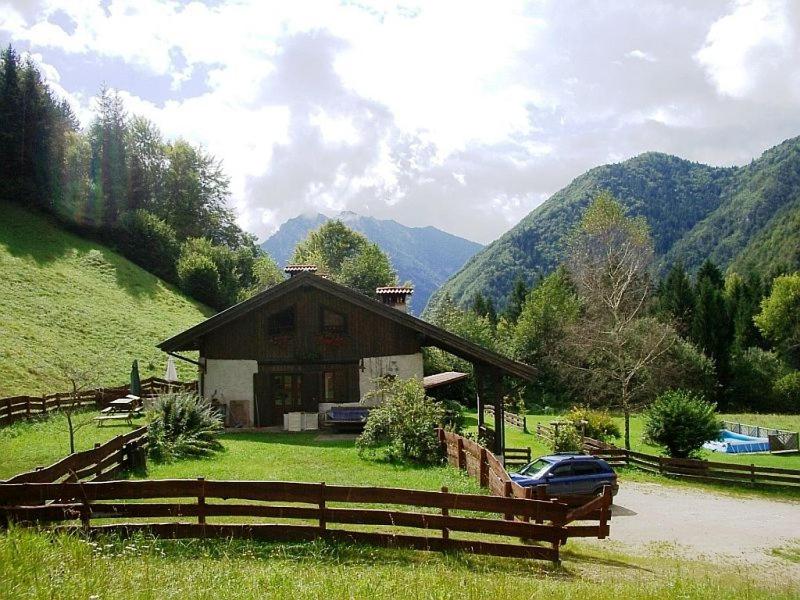 Chalet Beatrice - Bed and Breakfast Leiter