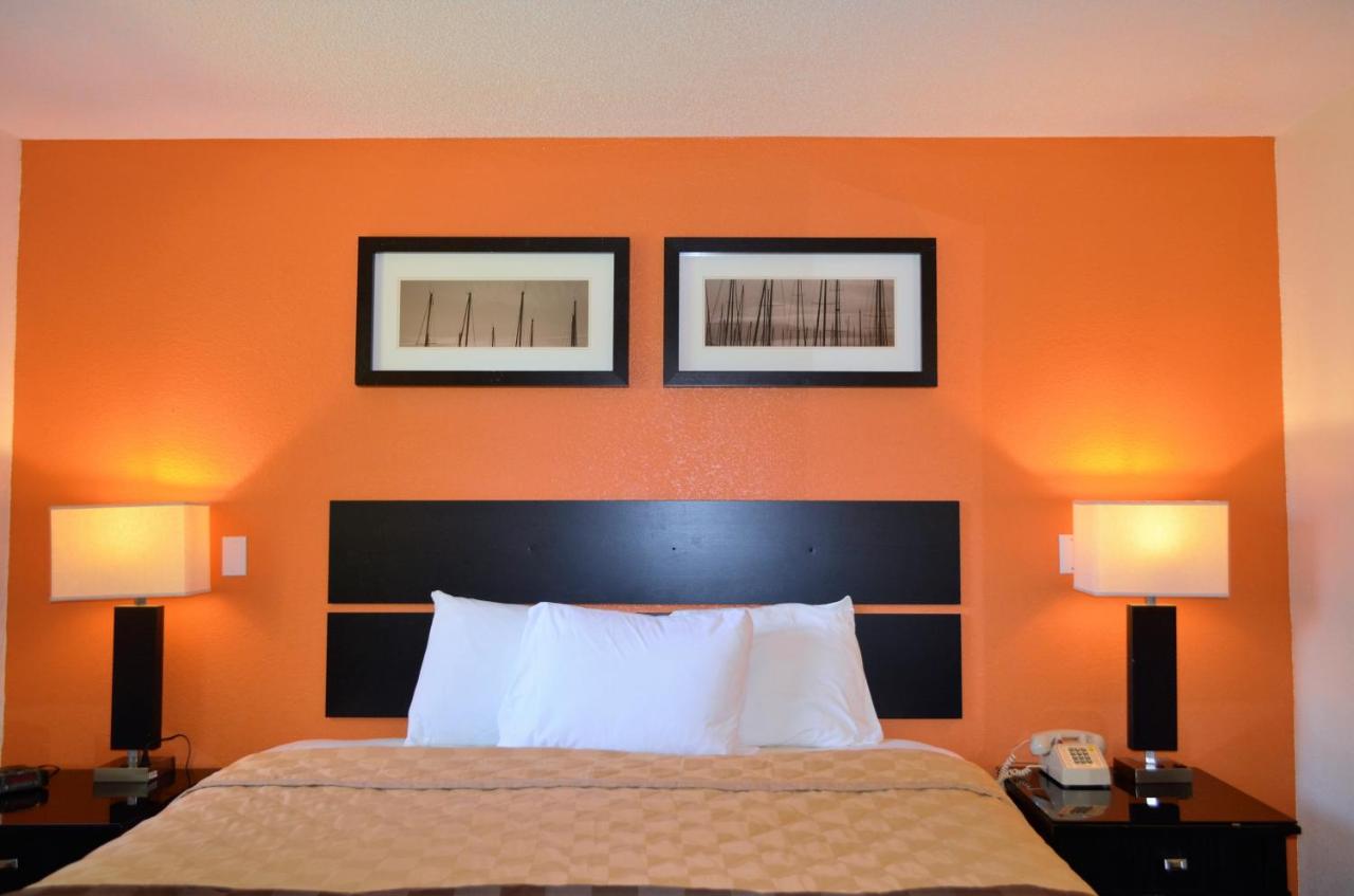 Enfield Inn - B&B