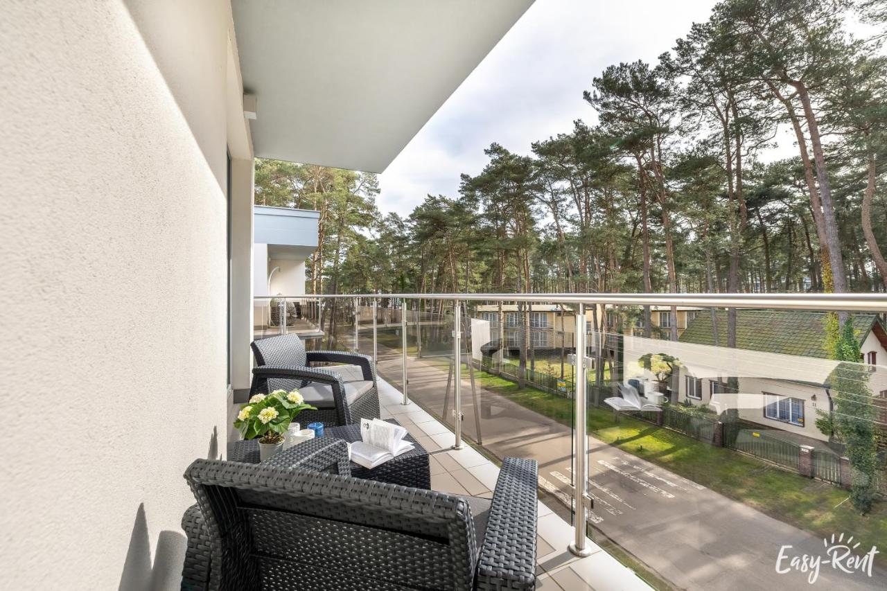 Grunwaldzka 12 B22 - Easy-Rent Apartments - 50m od plaży - Chambres d’hôtes Pobierowo