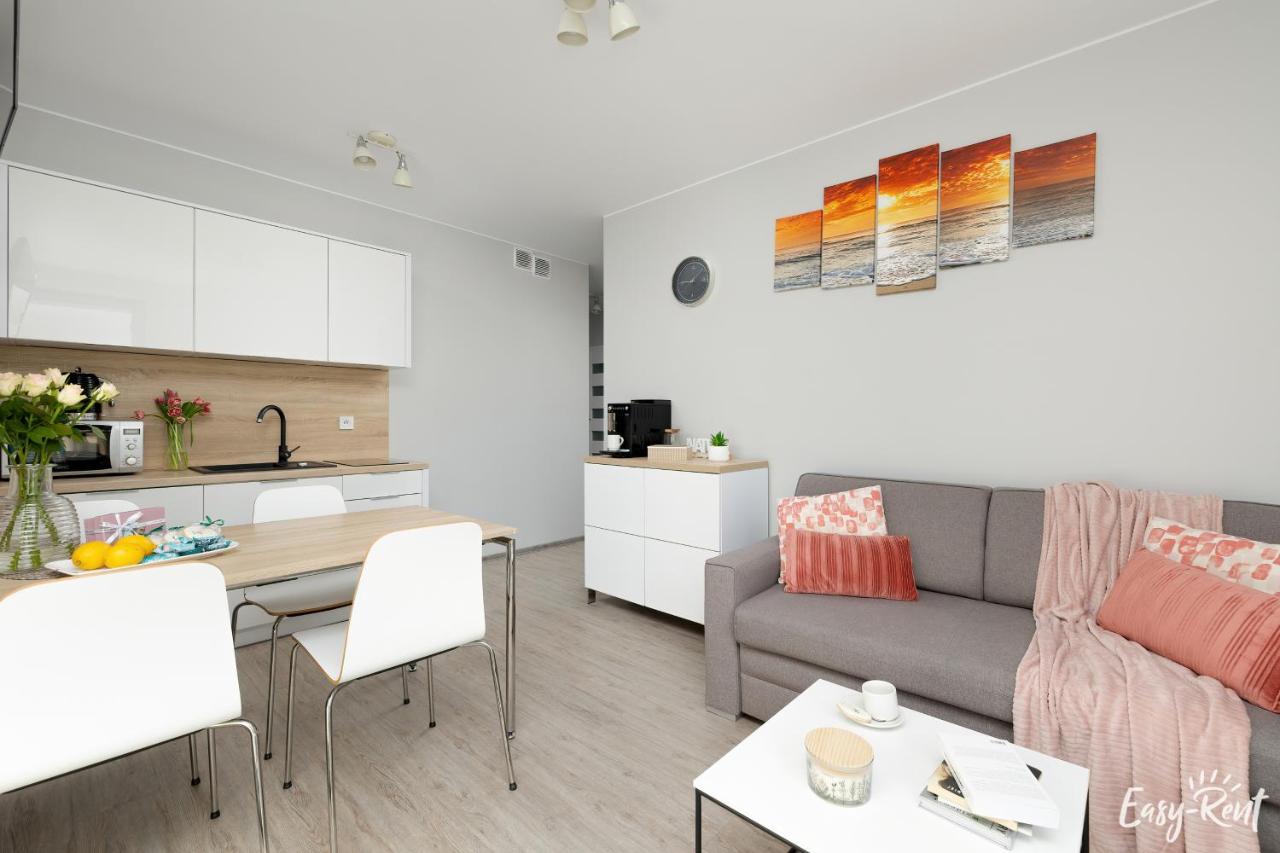 Grunwaldzka 12 B22 - Easy-Rent Apartments - 50m od plaży - B&B