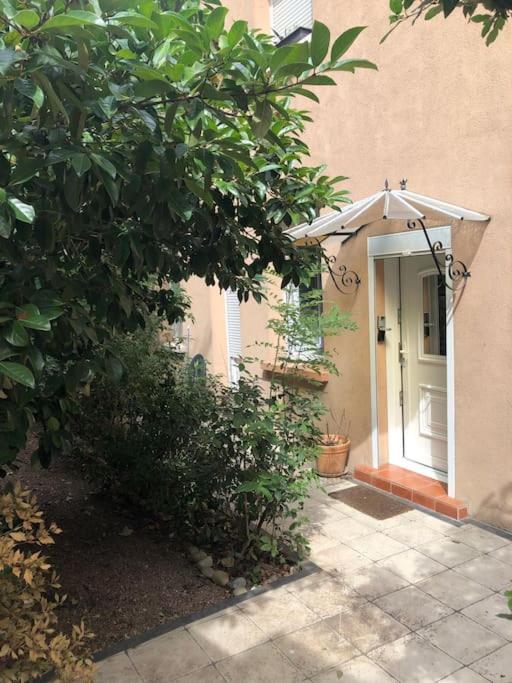 « Le petit Bastille»Proche Lyon centre - B&B