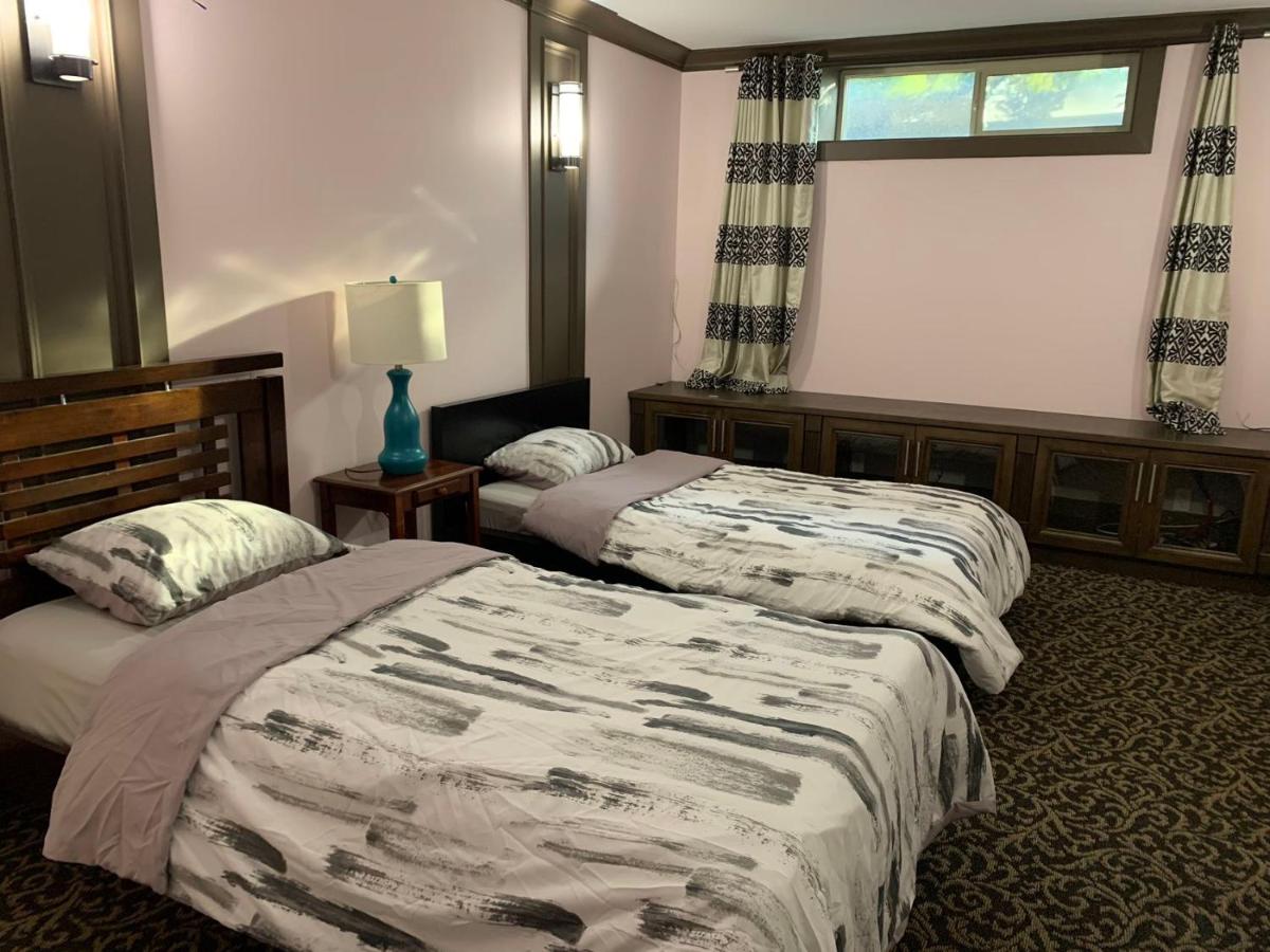 Economy Twin Room