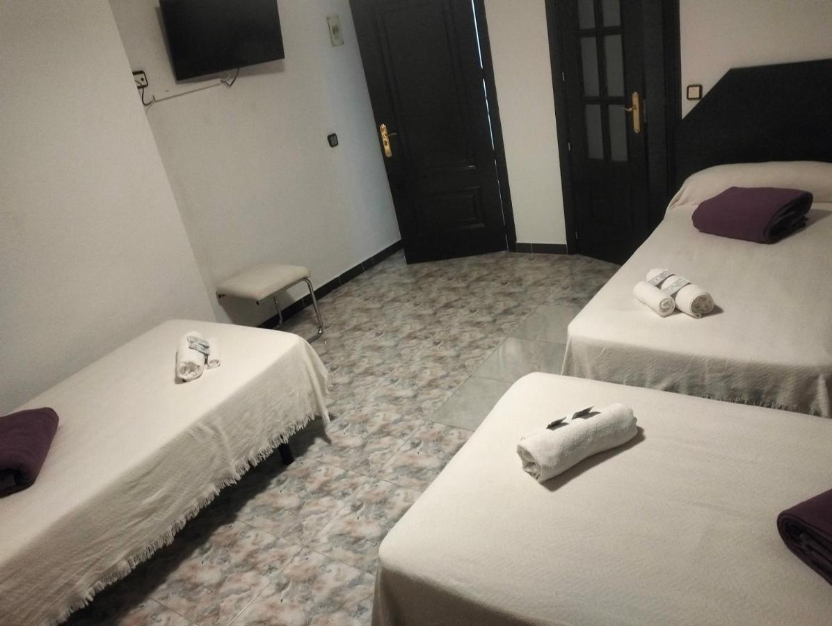Triple Room with Shower