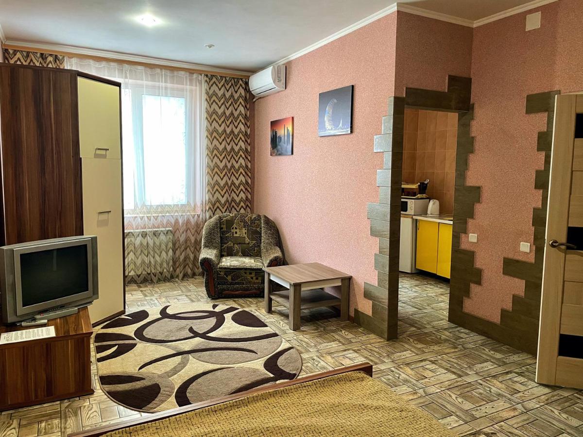 B&B Krywyj Rih - Апартаменты в центре Кривого Рога - Bed and Breakfast Krywyj Rih