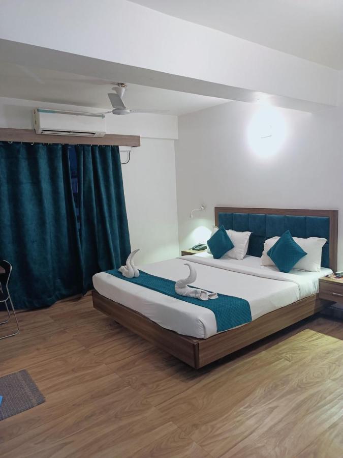 B&B Patna - CT ROOMS JAMAL ROAD by CLOVETREE - Bed and Breakfast Patna