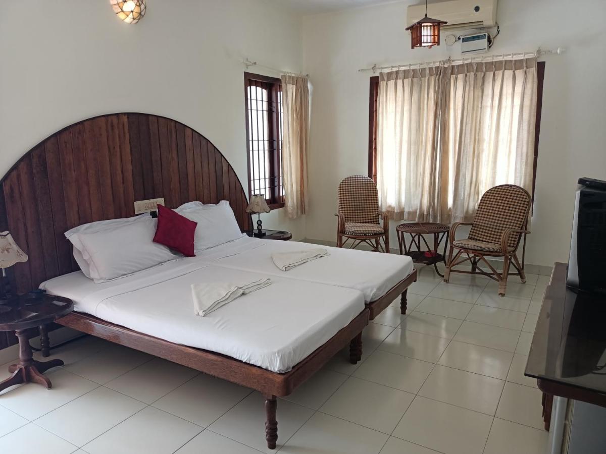 B&B Kovalam - The Bunglow - Bed and Breakfast Kovalam