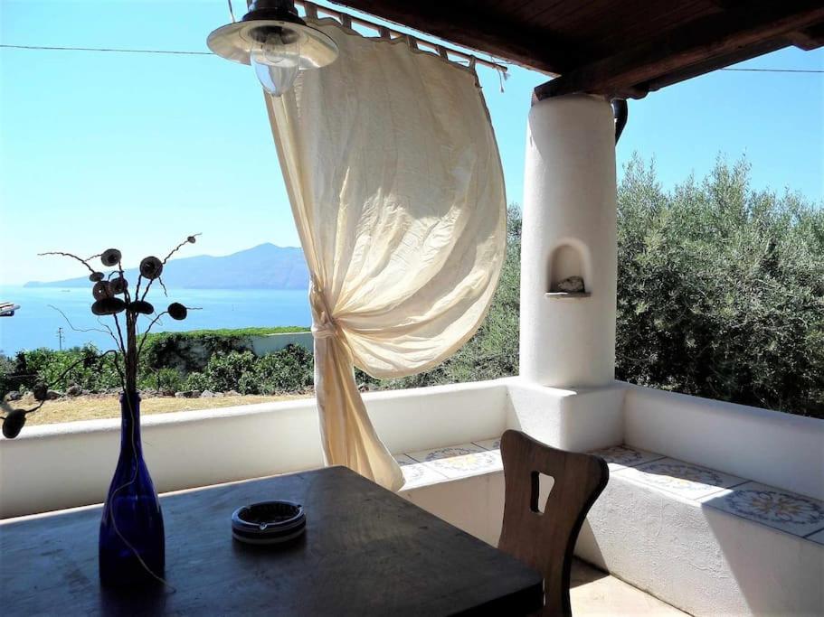 Casa Cavalluccio Marino - terrazza vista mare - B&B