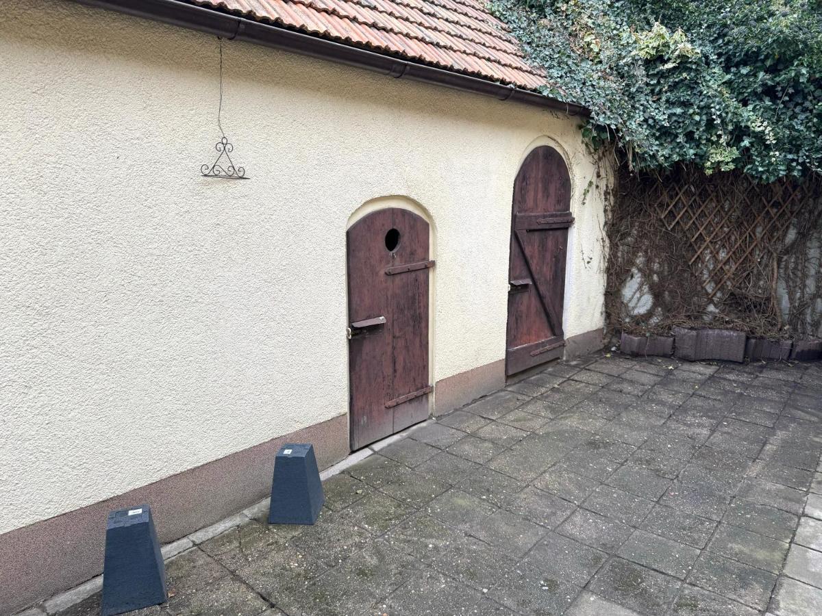 Ferienhaus "Jasmine" mit 3 Schlafzimmern und Stellplatz - Chambres d’hôtes