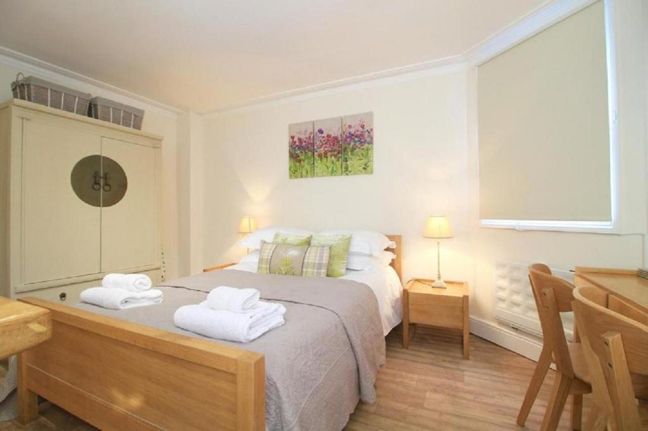 Apartamento de 1 dormitorio - Sótano