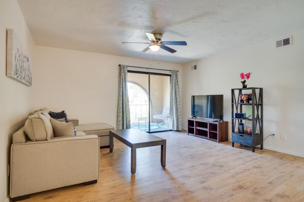 B&B Tucson - Bright Tucson Apartment about 7 Mi to Dtwn and UA! - Bed and Breakfast Tucson