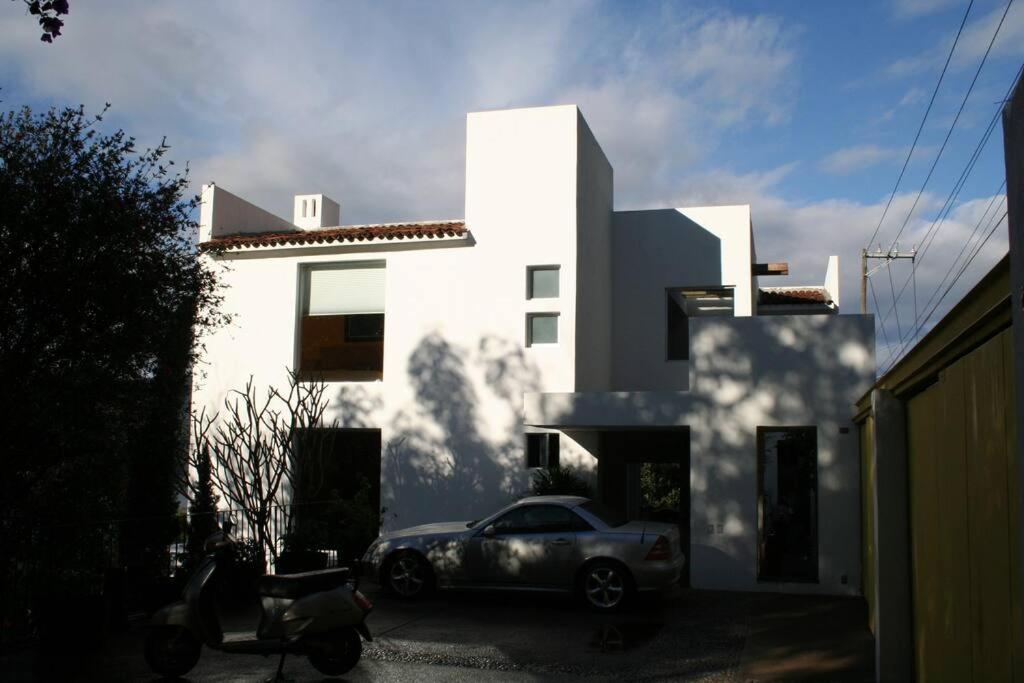 Casa Manguito :Hermosa, vista a lago, excelente ubicación y clima - B&B