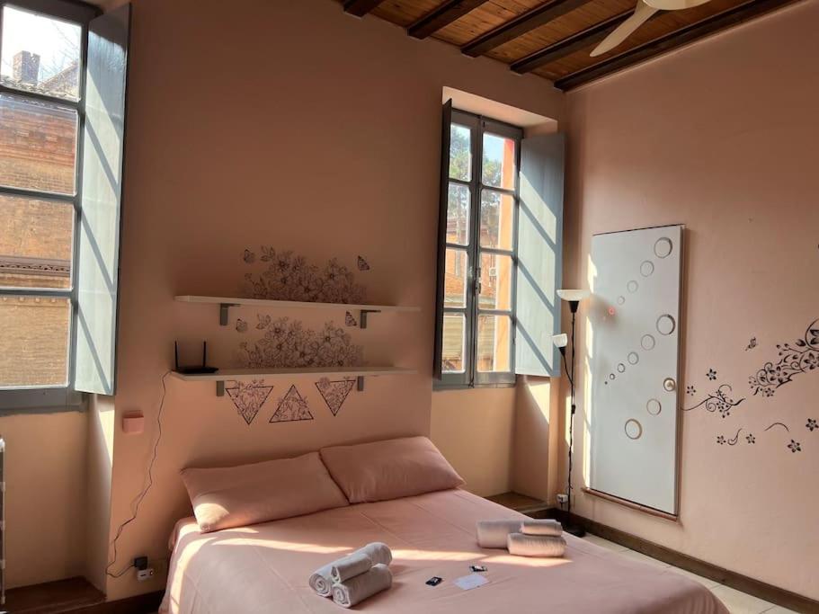 B&B Piacenza - Minimal Studio con travi a vista - Bed and Breakfast Piacenza