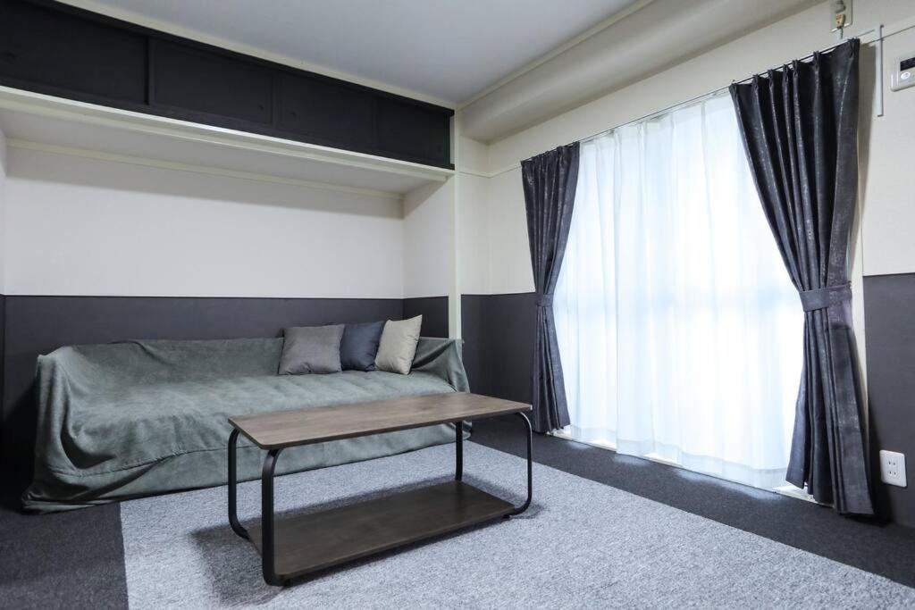 Doggo Inn 新潟駅徒歩7分 コンビニ1分 最大6人泊まれる ペットと泊まれる宿 - B&B Nuttari-nishi