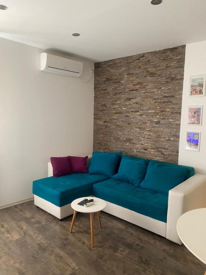 B&B Kragujevac - Marta Apartment - Bed and Breakfast Kragujevac