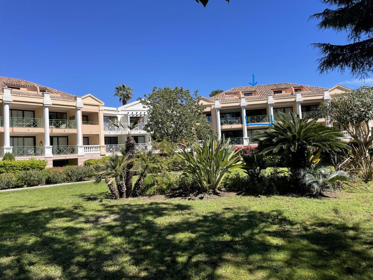 CANNES Appartement Duplex Piscine VUE Mer WIFI PARKING CLIM - Ferienwohnung