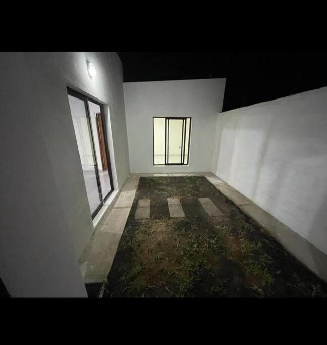 Casa amplia y bien ubicada - B&B