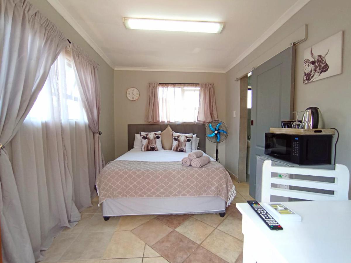 B&B Boksburg - OR Tambo Stay Unit 3 - Bed and Breakfast Boksburg