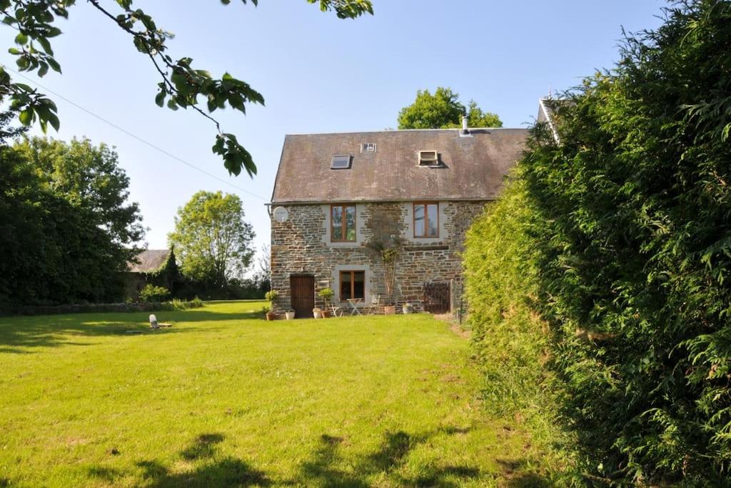 B&B Le Reculey - NormanD Holiday Home - VIRE CALVADOS Relaxing Rural Retreat - Bed and Breakfast Le Reculey