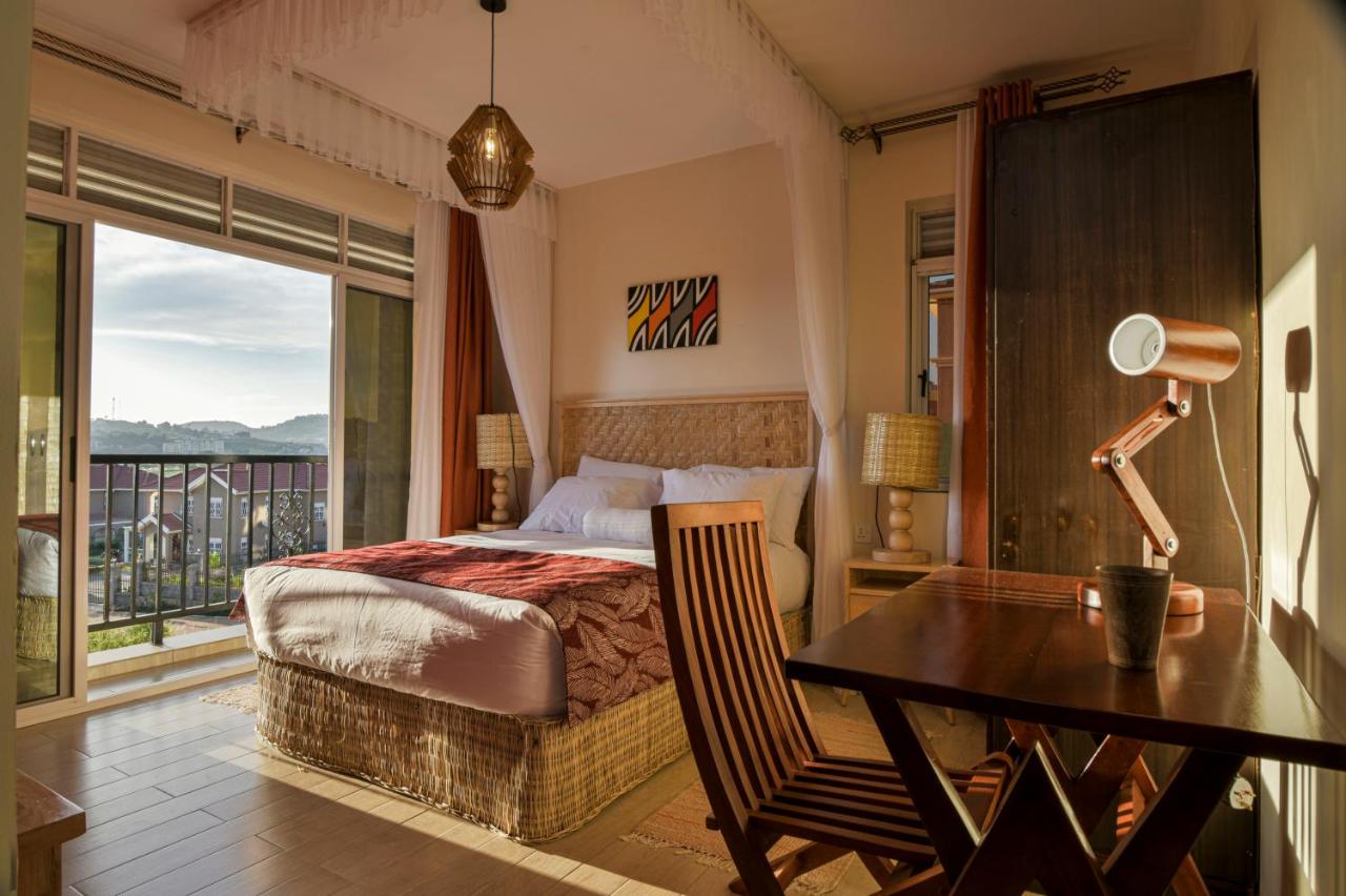 Double Room with Lake View