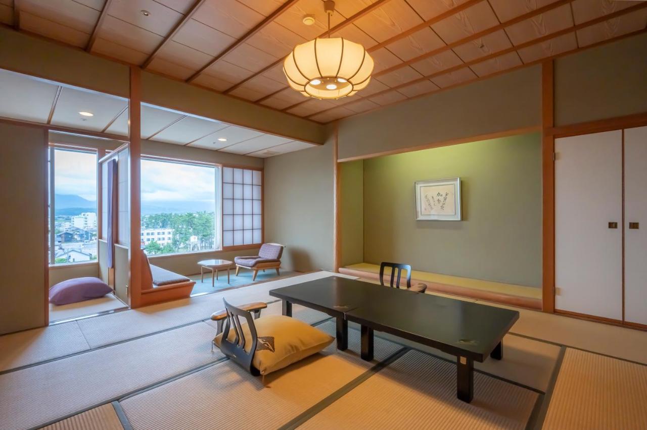 Japanese-Style Deluxe Room