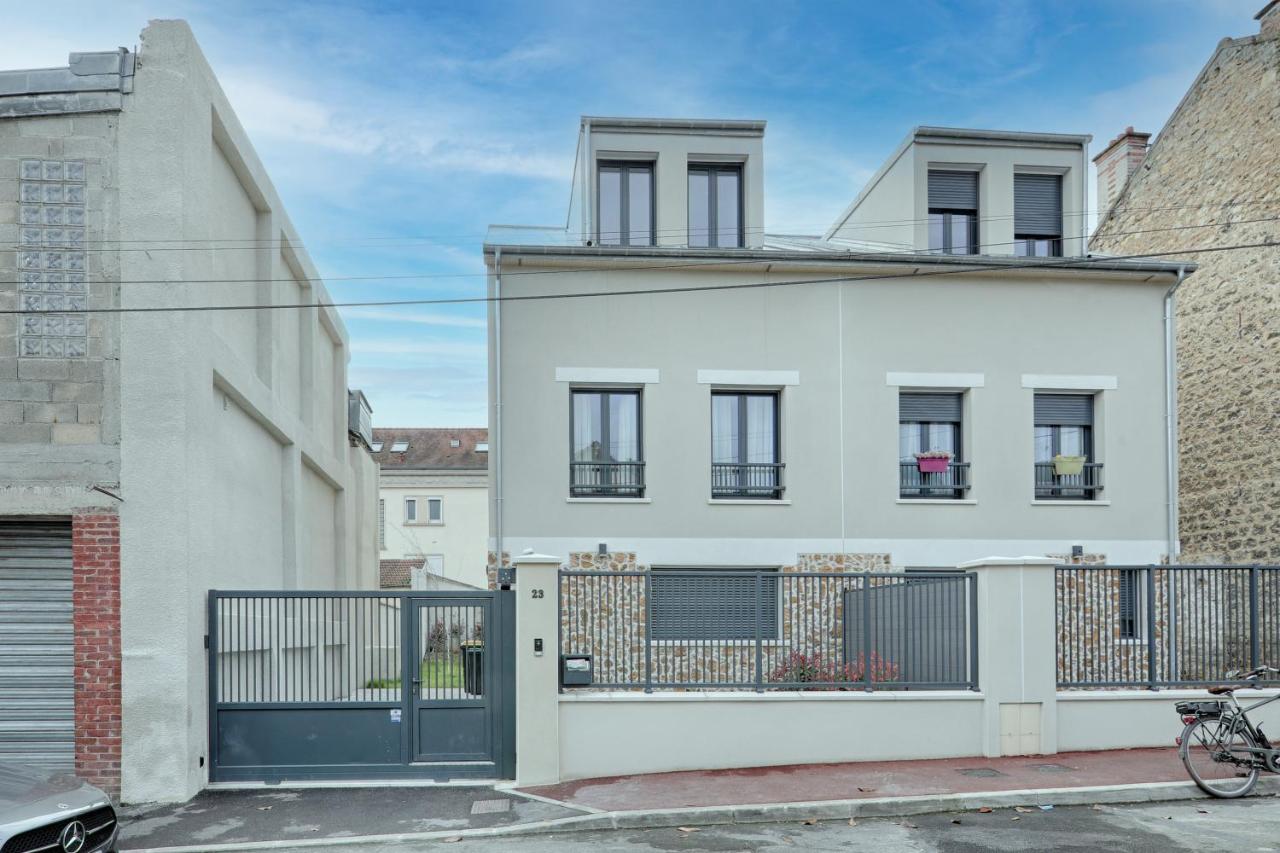 Maison Créteil - Maison climatisée avec jardin - B&B