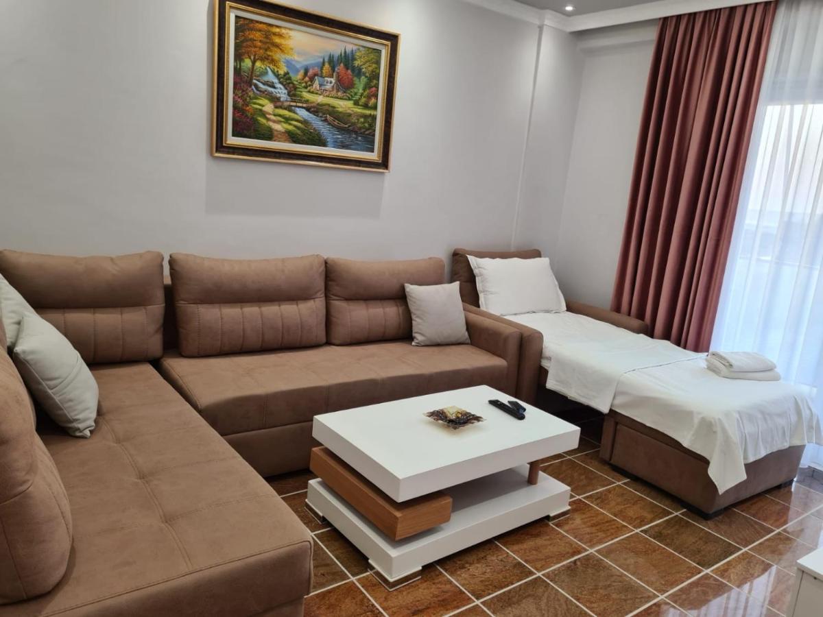 Modern Apartment by the Beach Fishta Q5 23 - Chambres d’hôtes Velipojë