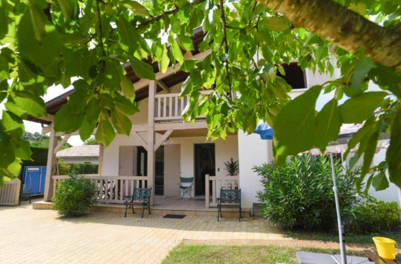 Villa avec piscine et jardin, Gujan-Mestras - Bed and Breakfast Gujan-Mestras