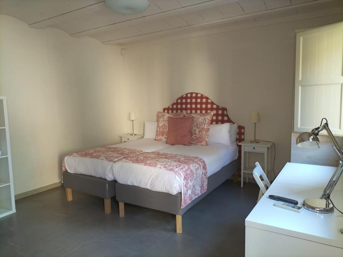Chambre Double - Accessible aux Personnes à Mobilité Réduite