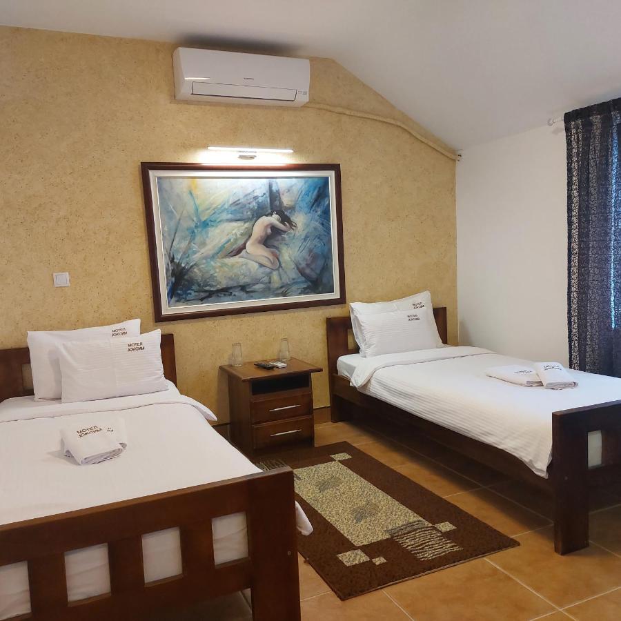 Twin Room with Bathroom