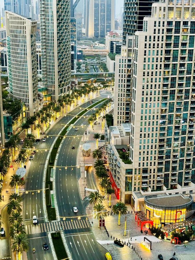 Downtown Dubai Elite Opera View, Opposite Burj Khalifa and Dubai Mall - B&B Dubai