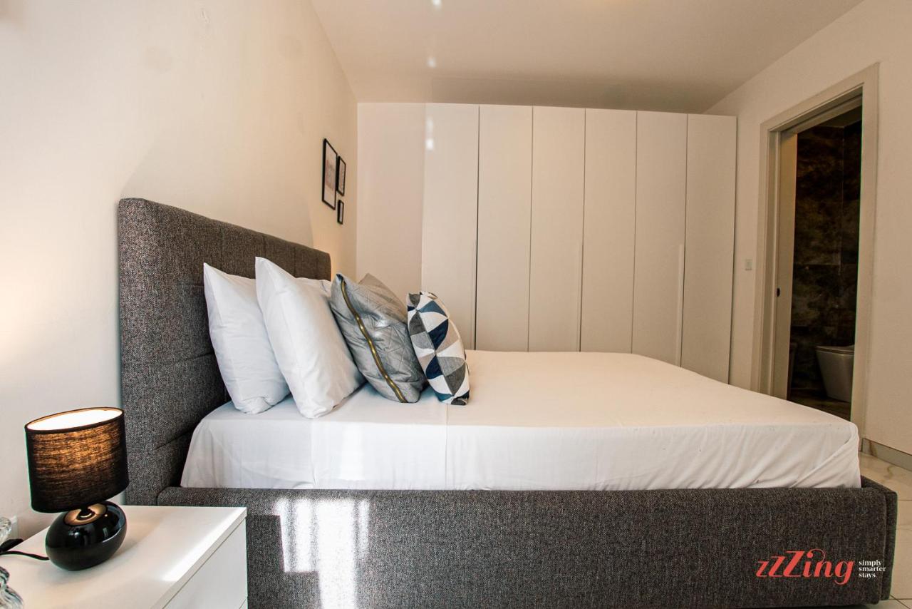 Apartment mit 2 Schlafzimmern, Balkon und Gemeinschaftspool