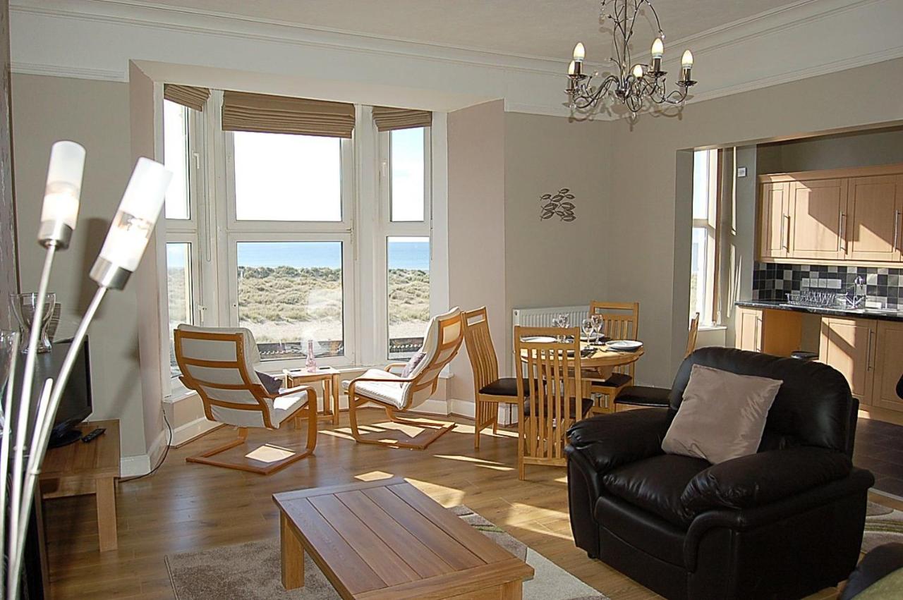Abermaw Sea View Apartment - B&B Barmouth