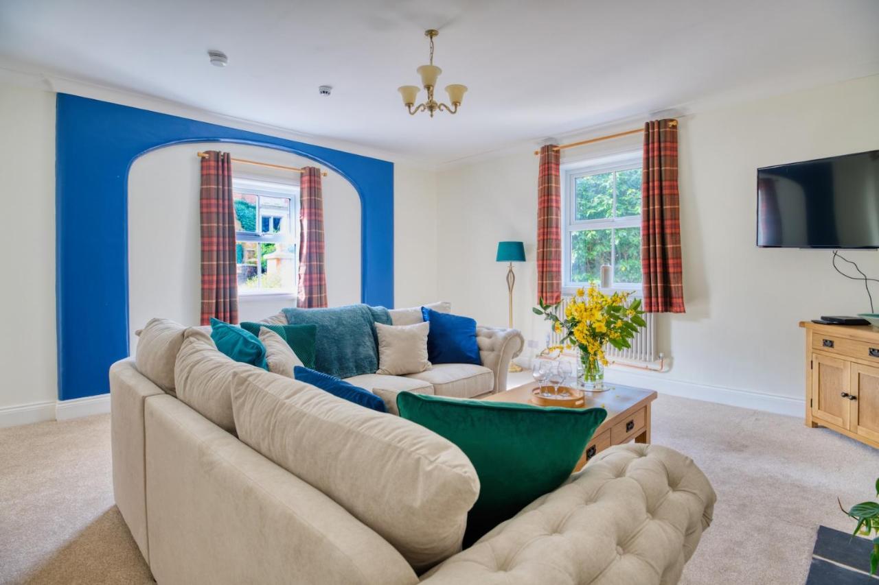 Enholmes Coach House - B&B Kingston upon Hull