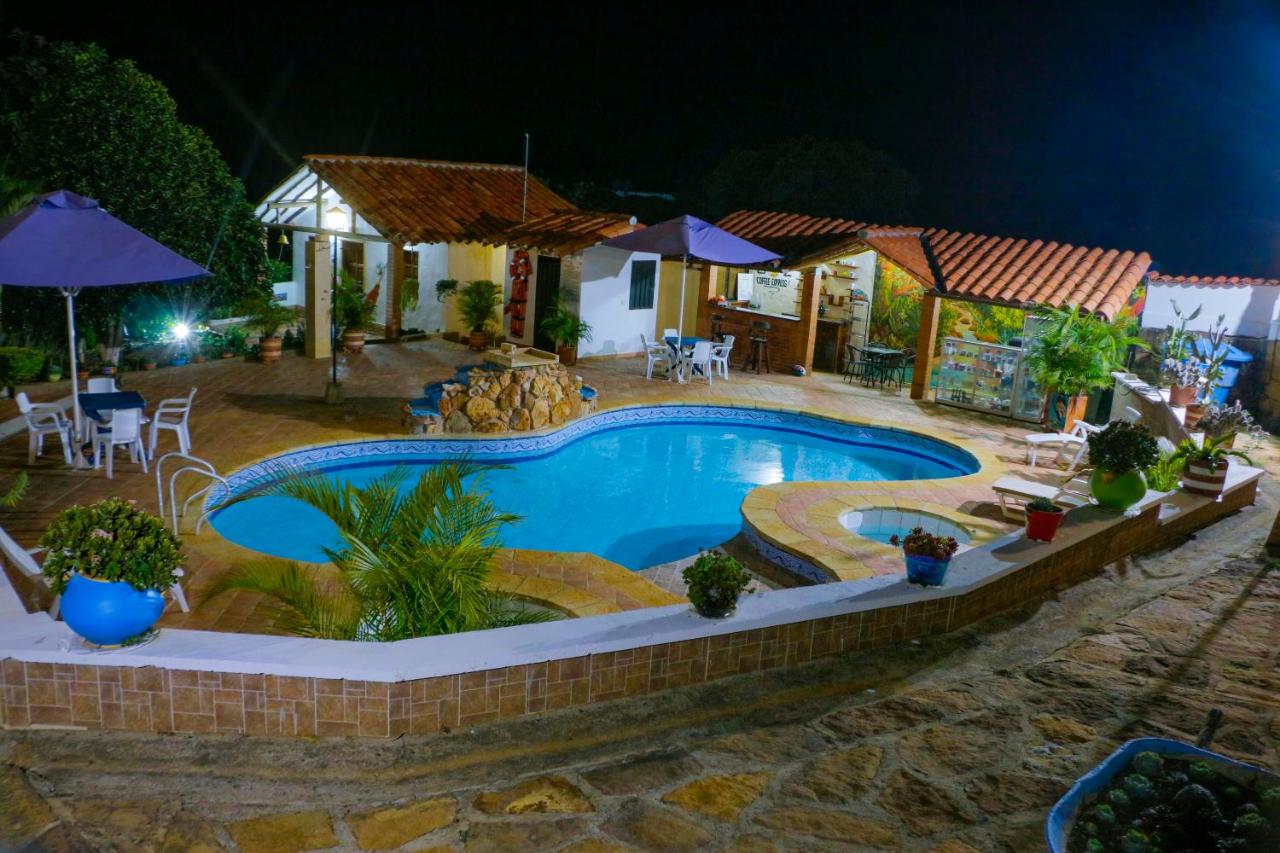 Finca Villa Alicia - Bed and Breakfast Barichara