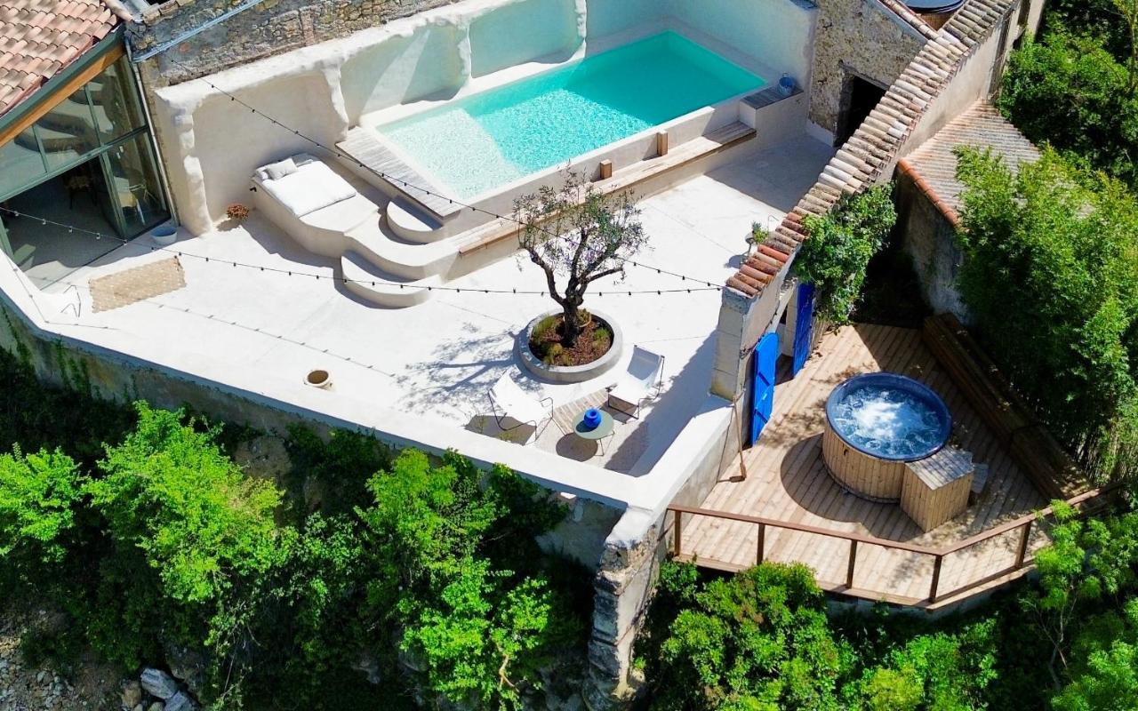 Les Terrasses de Bélarga - Maison d'hôtes - Piscine et Jacuzzi - B&B