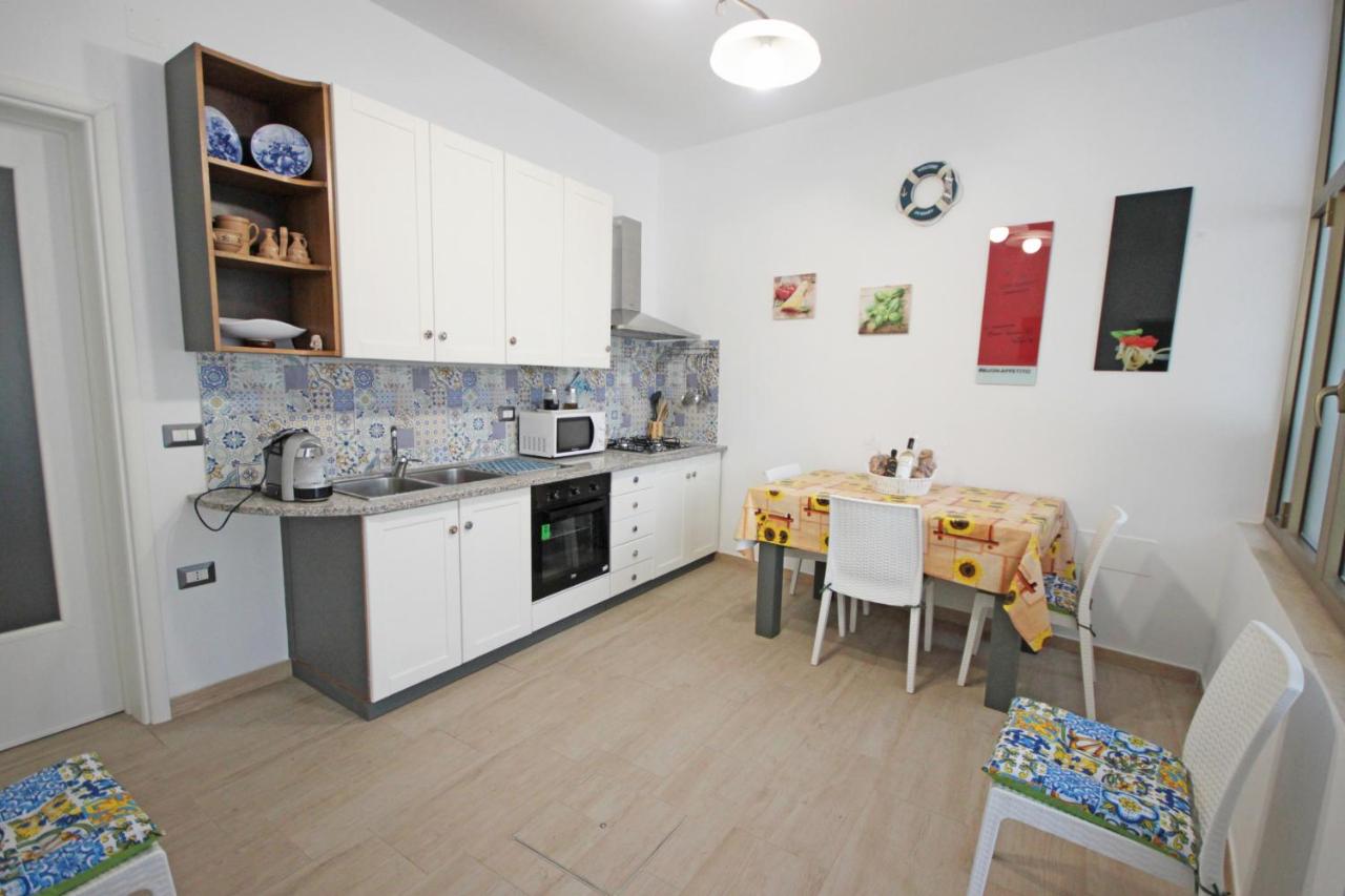 Casa Sandrina - Porto Cesareo By Cala Salento - B&B Porto Cesareo