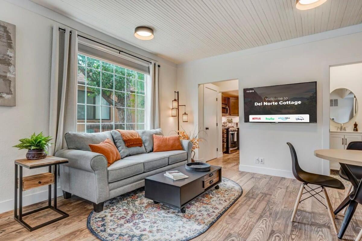 Del Norte Cottage - Downtown King BBQ Fire Pit - B&B Colorado Springs