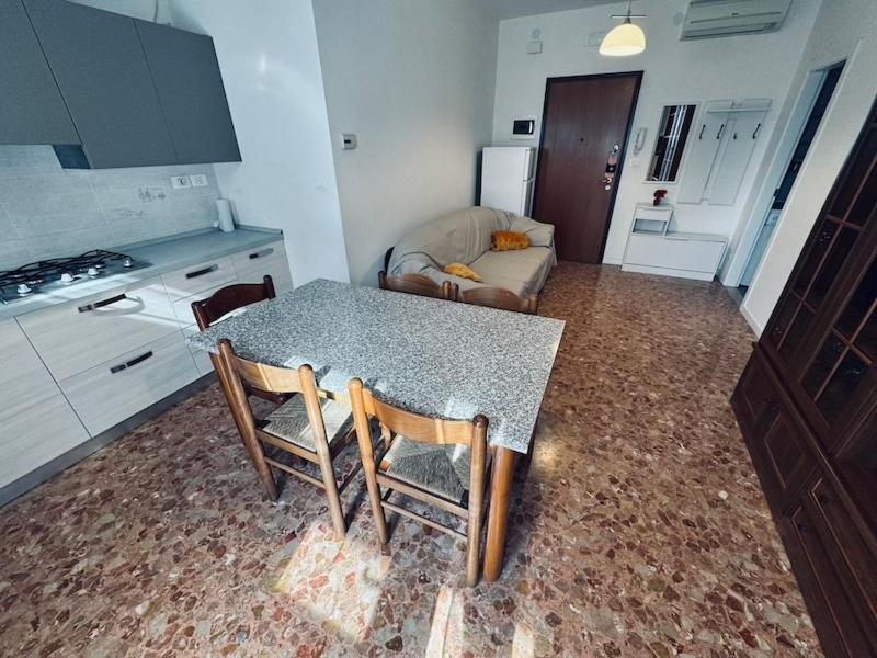 Bilocale Cristal 7- Family Apartment - Ferienwohnung Lido di Jesolo