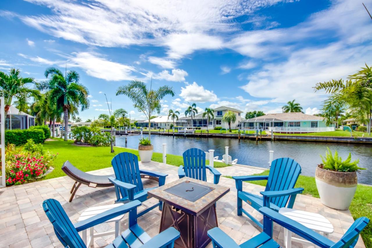 Punta Gorda Getaway with Canal Access and Lanai! - B&B