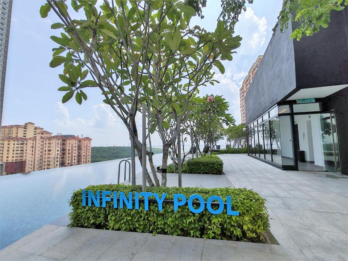 Cityscape Suite, 4 to 5 Pax at Urban Suites Georgetown by SuperStay - Chambres d'hôtes Jelutong