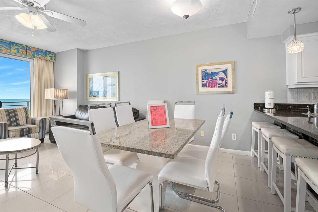 Luxury 6th Floor 3 BR Condo Direct Oceanfront Wyndham Ocean Walk Resort Daytona Beach | 604 - Chambres d'hôtes Daytona Beach