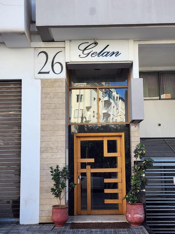 The Twenty-Six Palmier by IB Signature - Design 1Bedroom Apt with Wifi, Parking, Self check-in, 24 x7 Security - City View with terrace - Walk to Cafes! City Centre, Tram - Ferienwohnung Casablanca