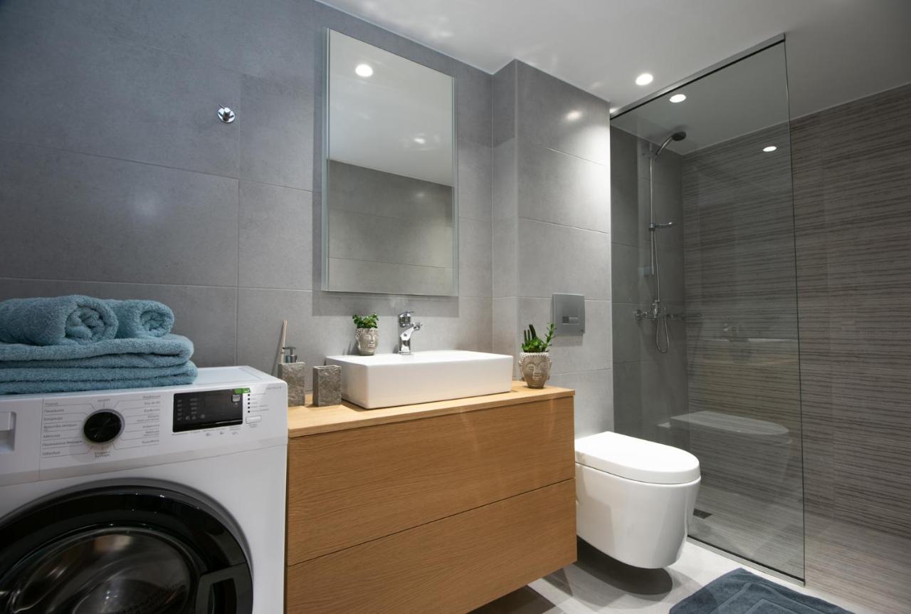 Mylos Modern Apartments,By Idealstay Experience - Chambres d’hôtes
